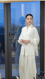 Moon Gate Jacquard Blouse